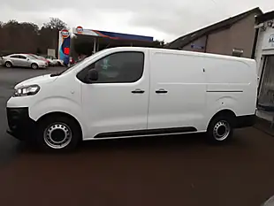 Used 2022 Vauxhall Vivaro Dynamic White - Interior and Exterior details 4