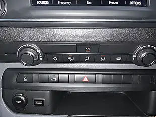Used 2022 Vauxhall Vivaro Dynamic White - Interior and Exterior details 17