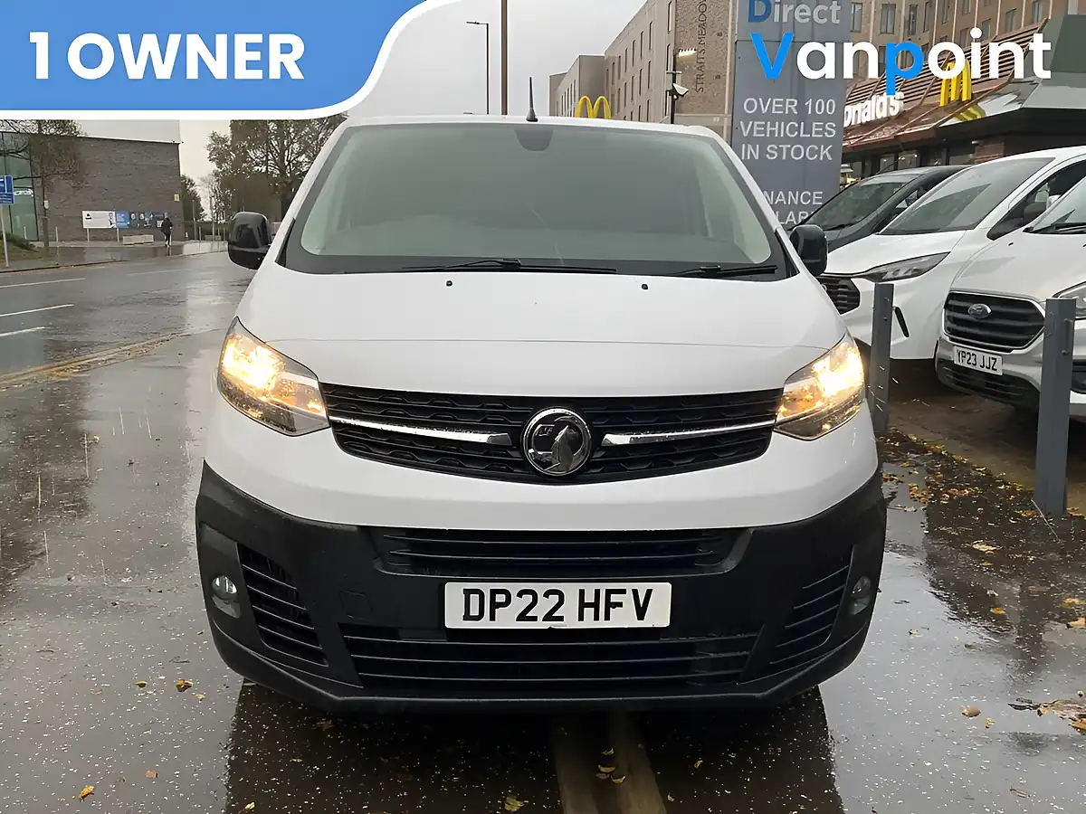 Used 2022 Vauxhall Vivaro Dynamic White - Interior and Exterior details 2