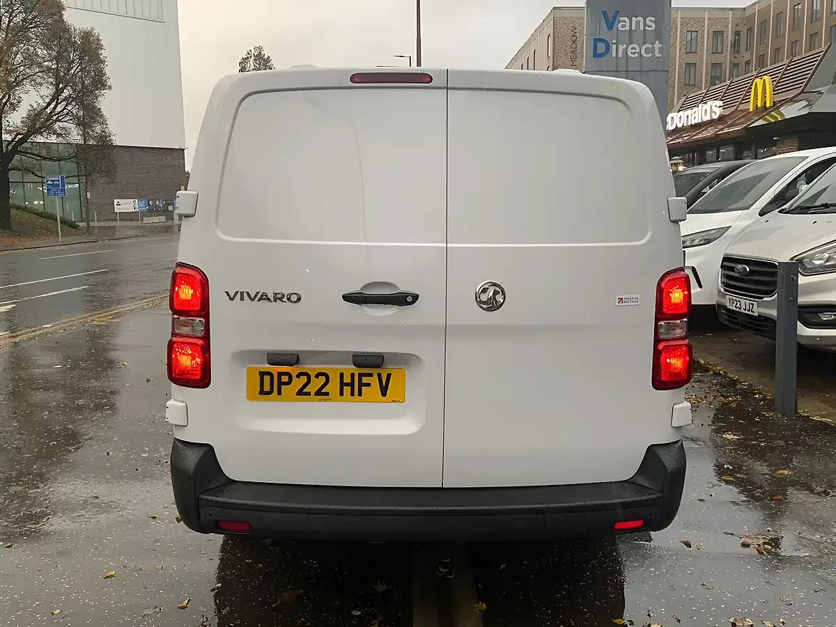 Used 2022 Vauxhall Vivaro Dynamic White - Interior and Exterior details 5