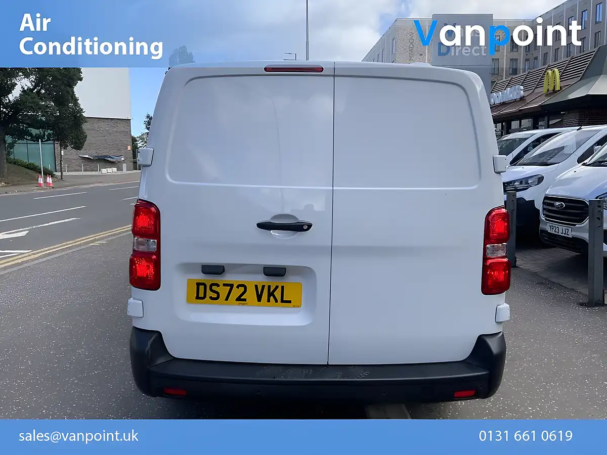 Used 2022 Vauxhall Vivaro Dynamic White - Interior and Exterior details 5