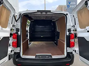 Used 2022 Vauxhall Vivaro Dynamic White - Interior and Exterior details 12