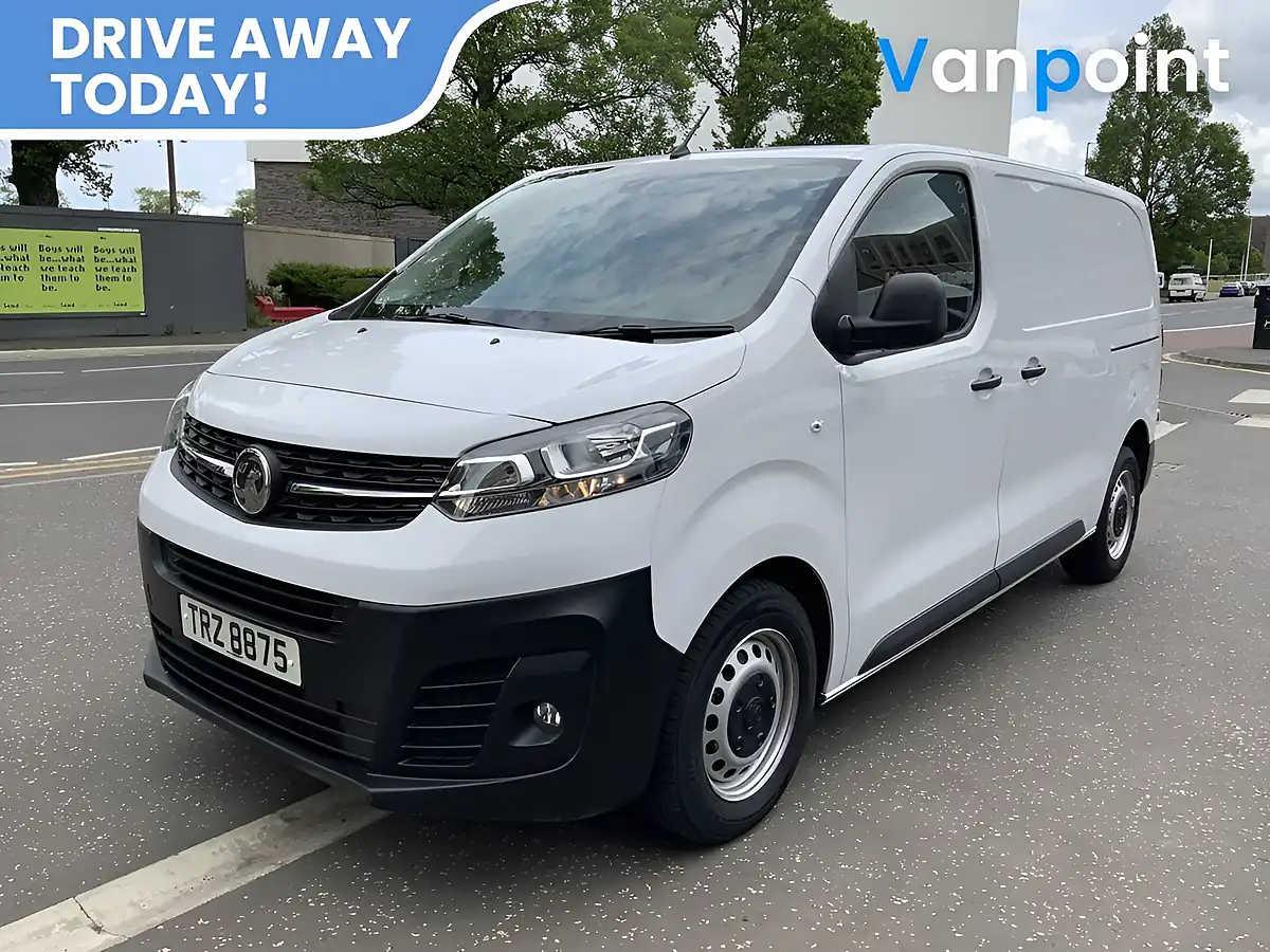 Used 2022 Vauxhall Vivaro Dynamic White - Interior and Exterior details 3