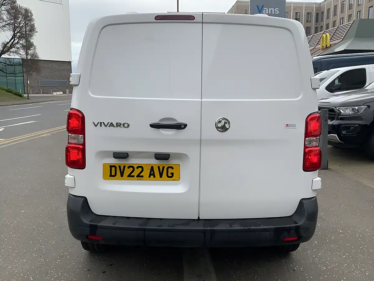 Used 2022 Vauxhall Vivaro Dynamic White - Interior and Exterior details 5