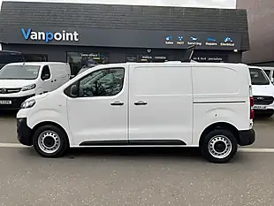 Used 2022 Vauxhall Vivaro Dynamic White - Interior and Exterior details 7