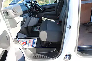 Used 2022 Vauxhall Vivaro Dynamic White - Interior and Exterior details 11
