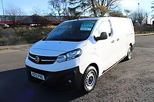 Used 2022 Vauxhall Vivaro Dynamic White - Interior and Exterior details 12