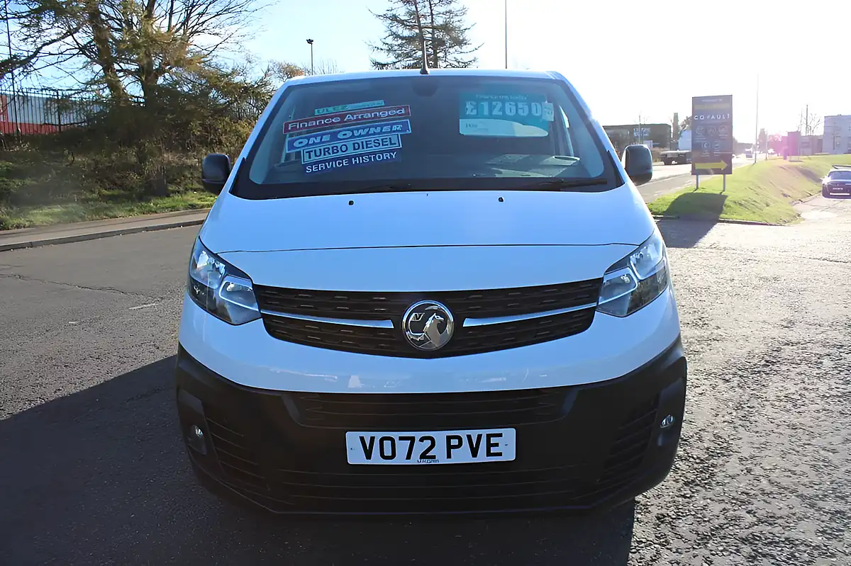 Used 2022 Vauxhall Vivaro Dynamic White - Interior and Exterior details 13