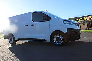 Used 2022 Vauxhall Vivaro Dynamic White - Interior and Exterior details 15