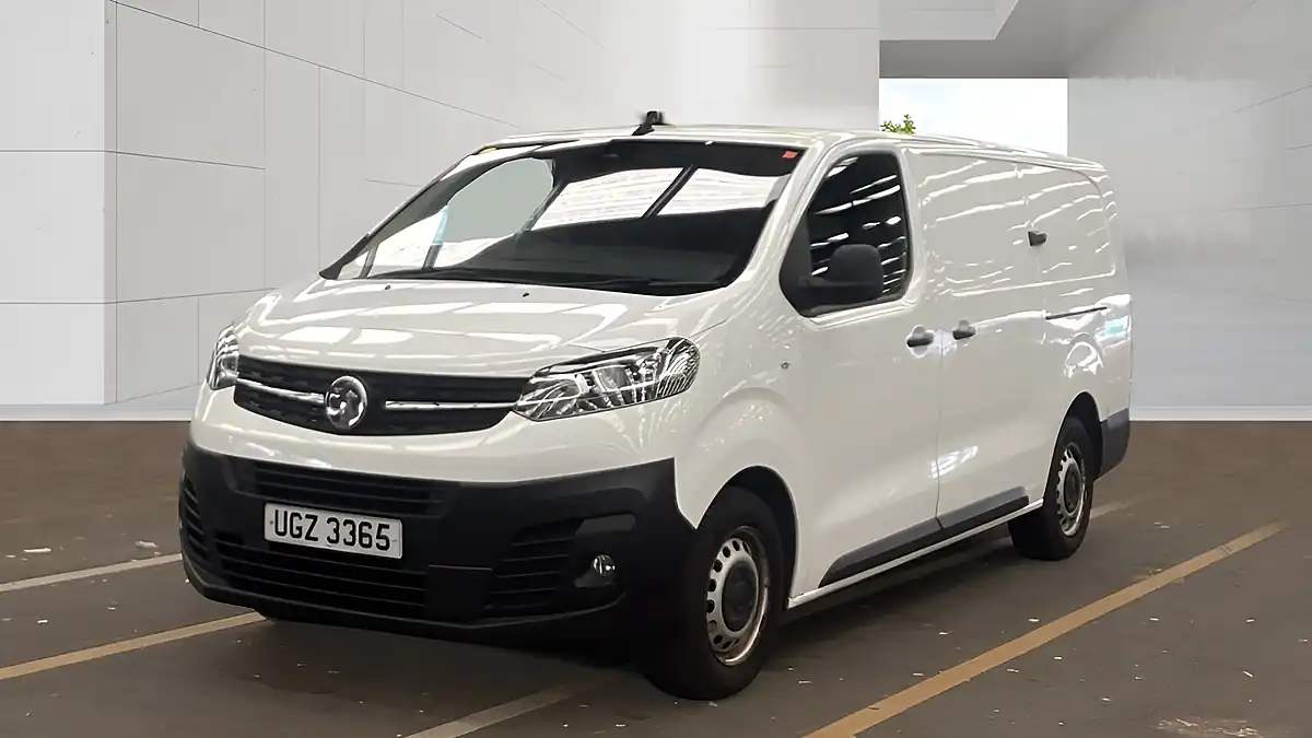 Used 2022 Vauxhall Vivaro Dynamic White - Interior and Exterior details 2