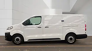 Used 2022 Vauxhall Vivaro Dynamic White - Interior and Exterior details 8
