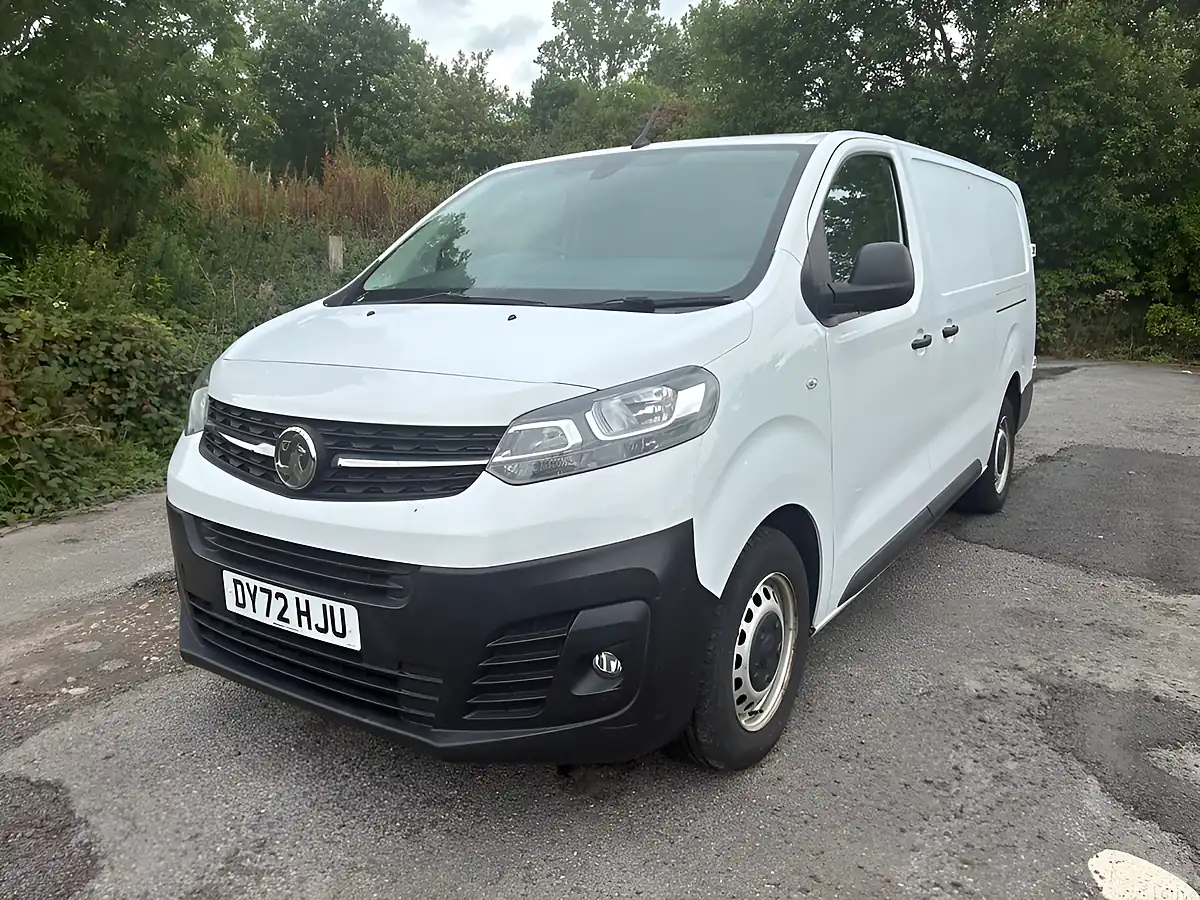 Used 2022 Vauxhall Vivaro Dynamic White - Interior and Exterior details 3