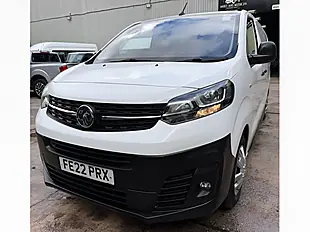 Used 2022 Vauxhall Vivaro Dynamic White - Interior and Exterior details 14