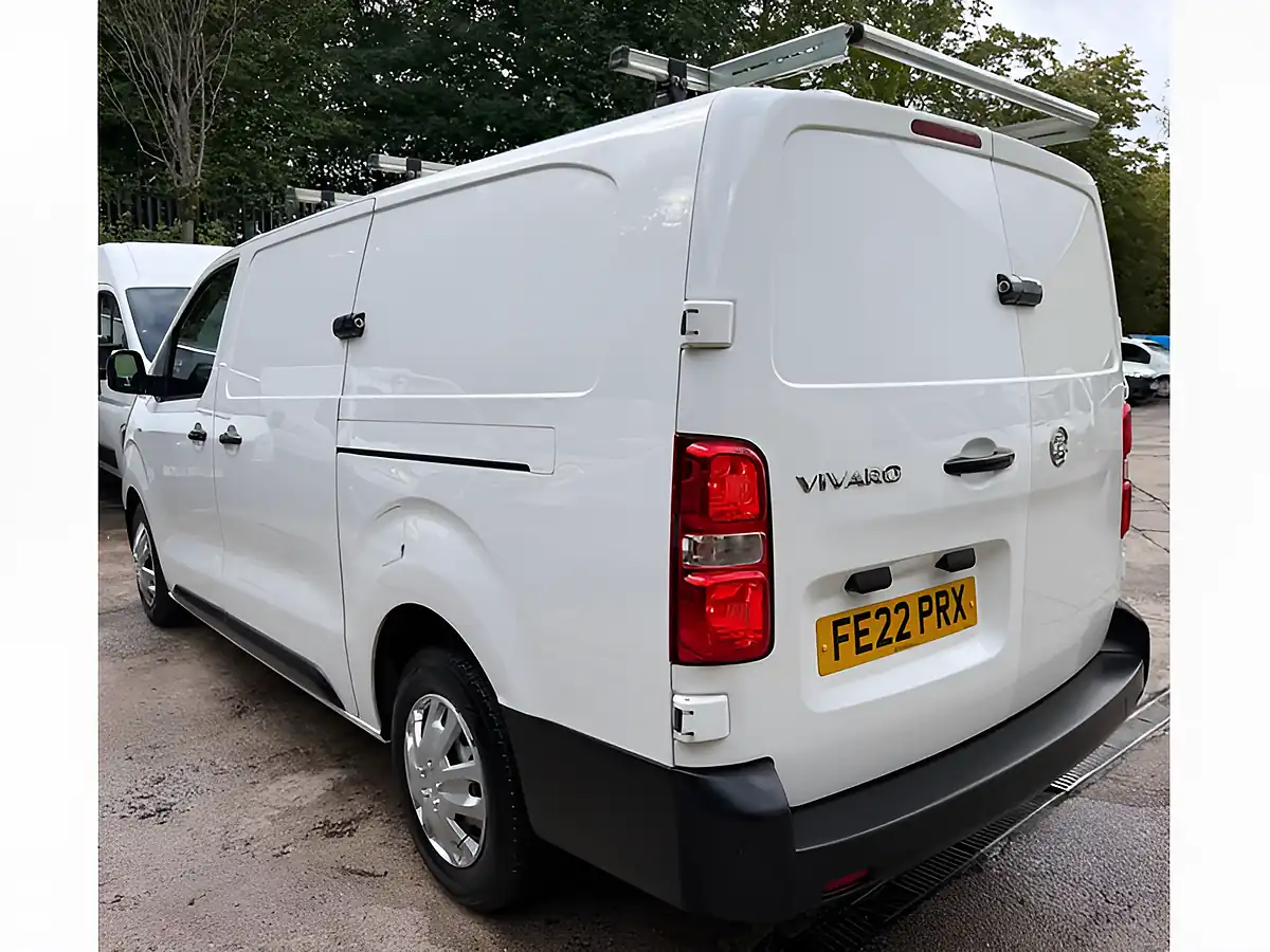 Used 2022 Vauxhall Vivaro Dynamic White - Interior and Exterior details 9