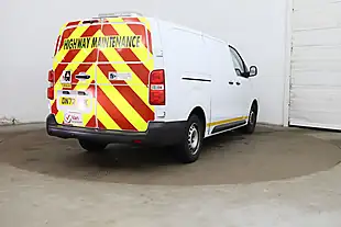 Used 2022 Vauxhall Vivaro Dynamic White - Interior and Exterior details 6