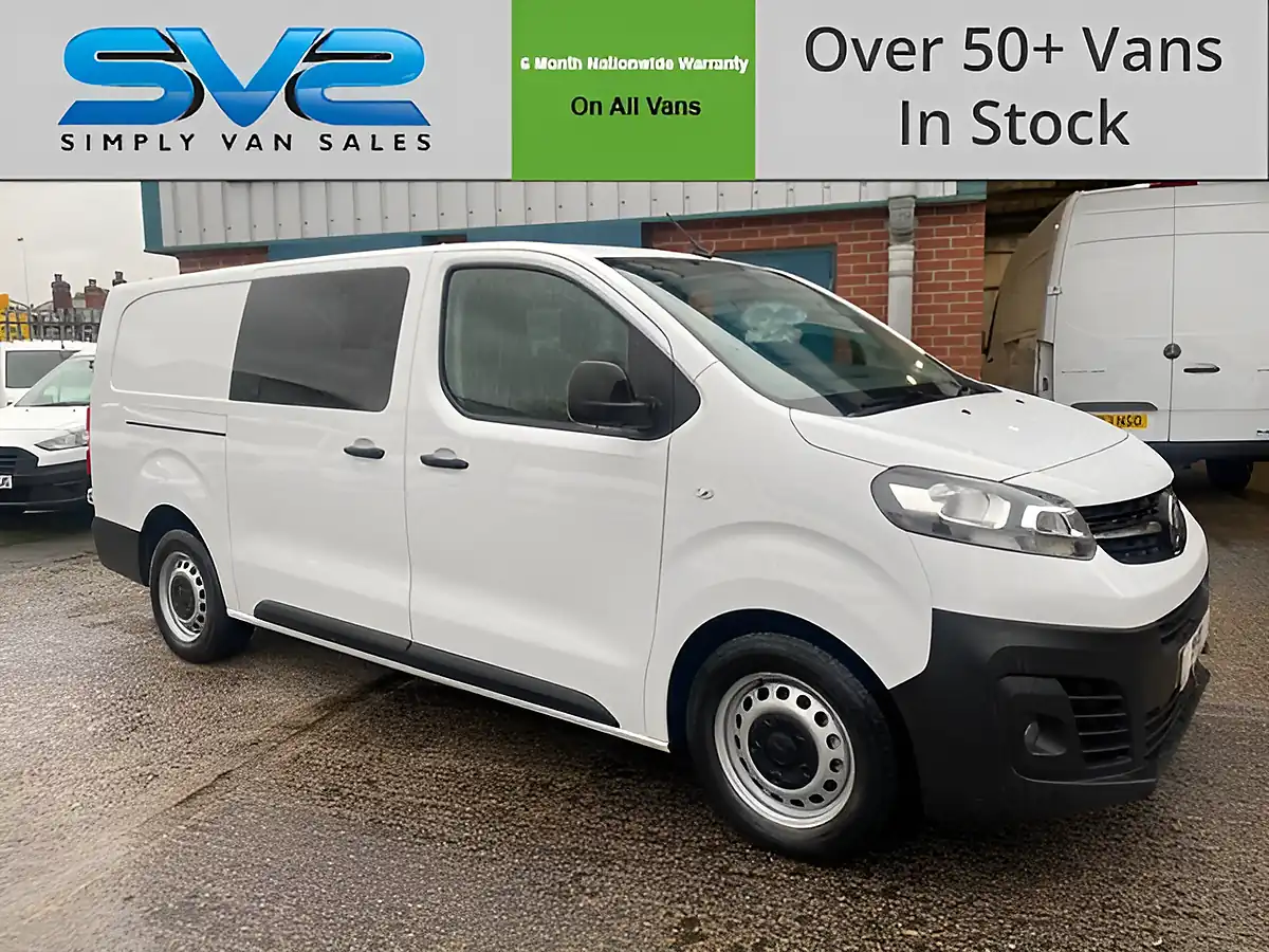 Used 2022 Vauxhall Vivaro Dynamic White - Front View