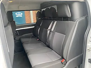 Used 2022 Vauxhall Vivaro Dynamic White - Interior and Exterior details 19