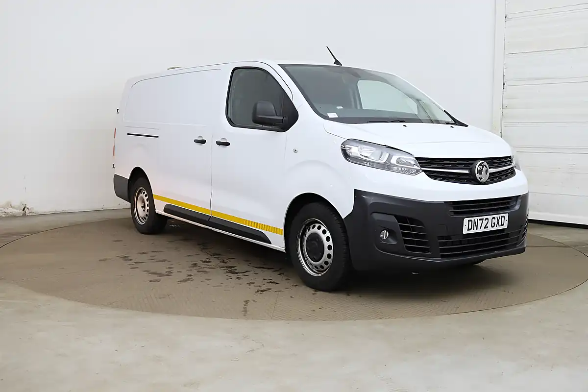 Used 2022 Vauxhall Vivaro Dynamic White - Interior and Exterior details 2