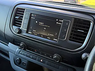 Used 2022 Vauxhall Vivaro Dynamic White - Interior and Exterior details 13