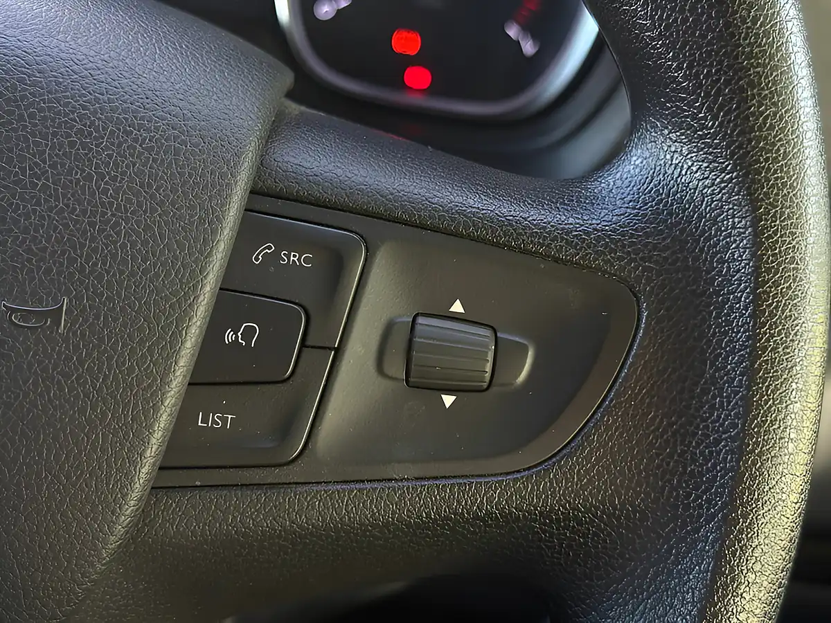 Used 2022 Vauxhall Vivaro Dynamic White - Interior and Exterior details 17