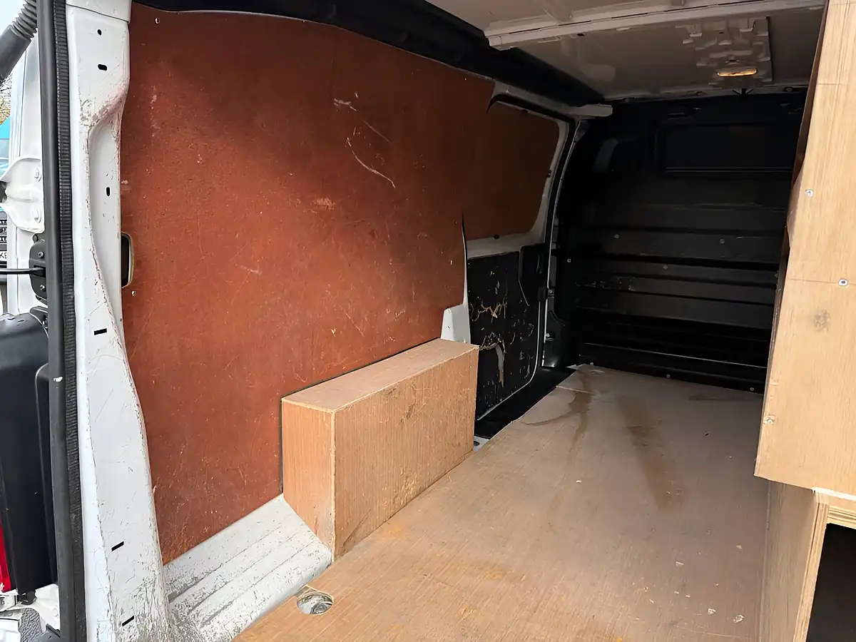Used 2022 Vauxhall Vivaro Dynamic White - Interior and Exterior details 10