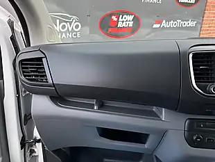 Used 2022 Vauxhall Vivaro Dynamic White - Interior and Exterior details 20