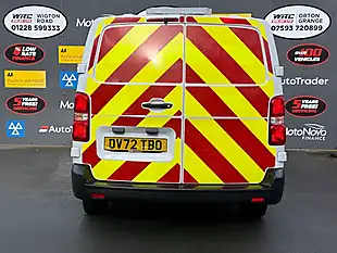 Used 2022 Vauxhall Vivaro Dynamic White - Interior and Exterior details 7