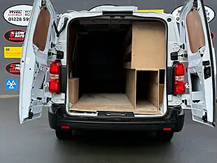 Used 2022 Vauxhall Vivaro Dynamic White - Interior and Exterior details 8
