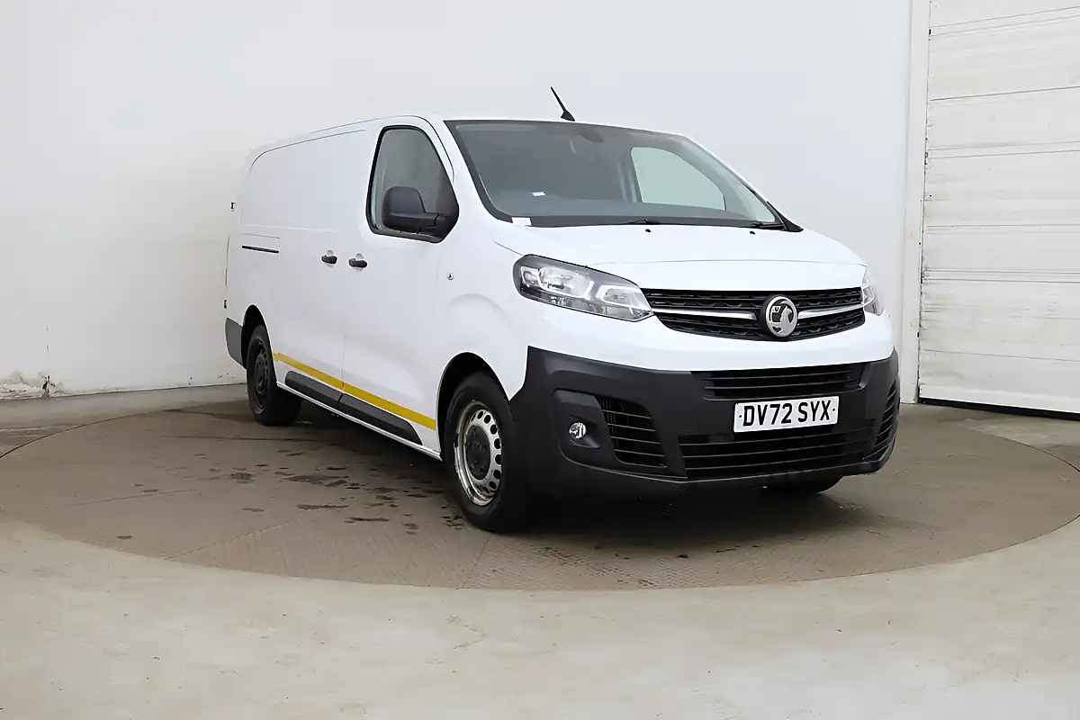 Used 2022 Vauxhall Vivaro Dynamic White - Interior and Exterior details 2