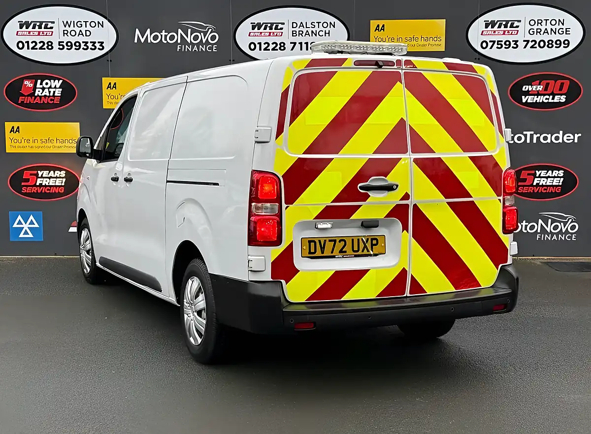 Used 2022 Vauxhall Vivaro Dynamic White - Interior and Exterior details 3