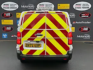 Used 2022 Vauxhall Vivaro Dynamic White - Interior and Exterior details 7