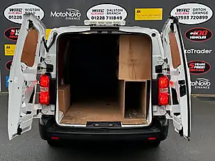 Used 2022 Vauxhall Vivaro Dynamic White - Interior and Exterior details 8