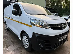 Used 2022 Vauxhall Vivaro Dynamic White - Interior and Exterior details 2