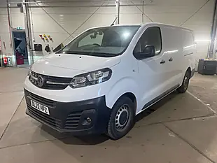 Used 2022 Vauxhall Vivaro Dynamic White - Interior and Exterior details 3
