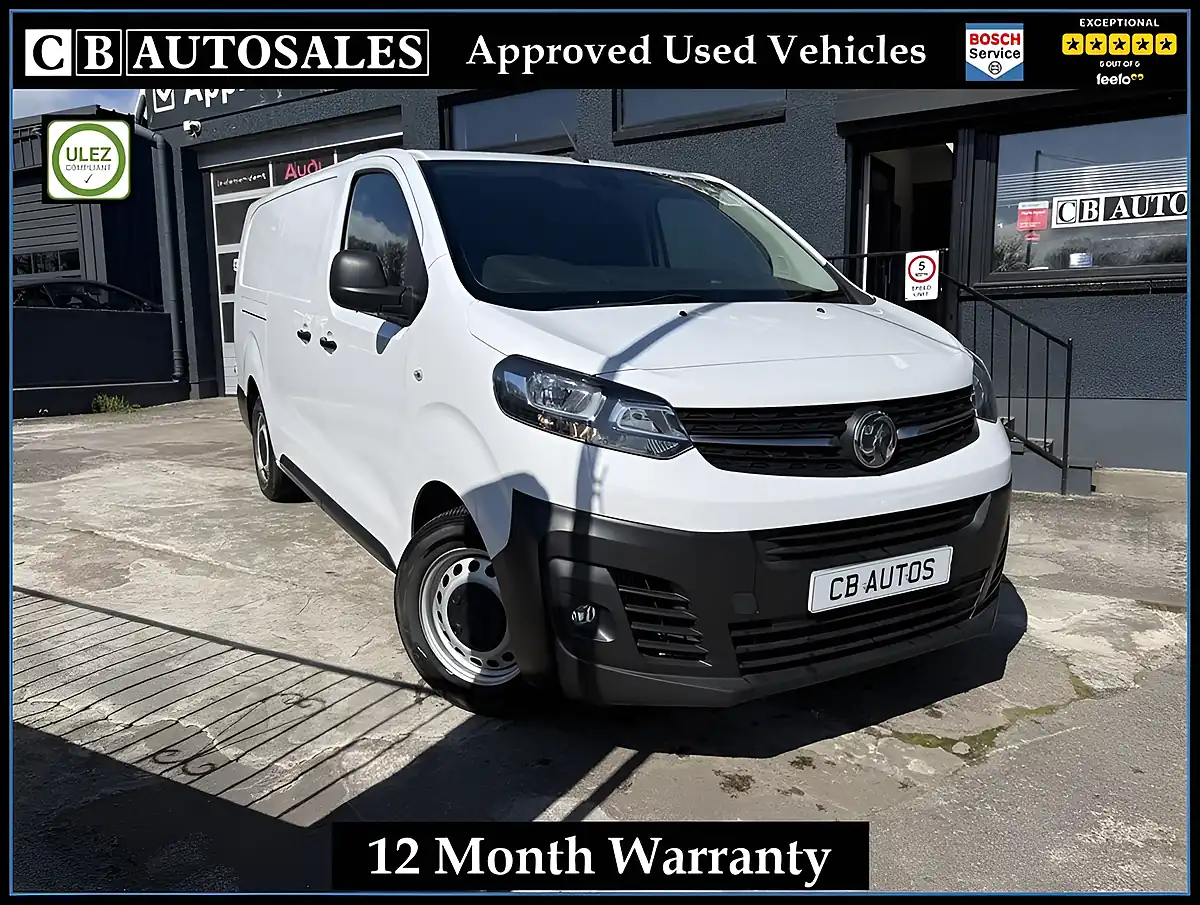 Used 2022 Vauxhall Vivaro Dynamic White - Front View