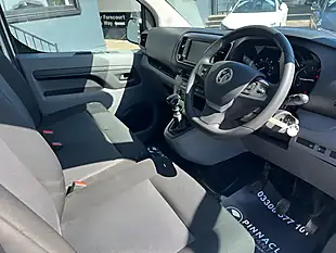 Used 2022 Vauxhall Vivaro Dynamic White - Interior and Exterior details 16