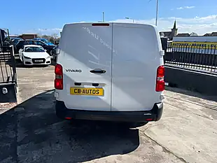 Used 2022 Vauxhall Vivaro Dynamic White - Interior and Exterior details 6