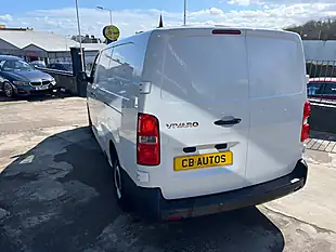 Used 2022 Vauxhall Vivaro Dynamic White - Interior and Exterior details 7