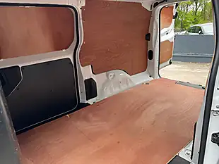 Used 2022 Vauxhall Vivaro Dynamic White - Interior and Exterior details 11