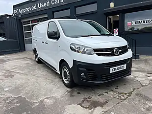 Used 2022 Vauxhall Vivaro Dynamic White - Interior and Exterior details 9