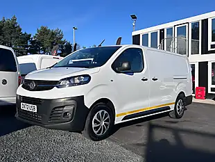 Used 2022 Vauxhall Vivaro Dynamic White - Interior and Exterior details 7