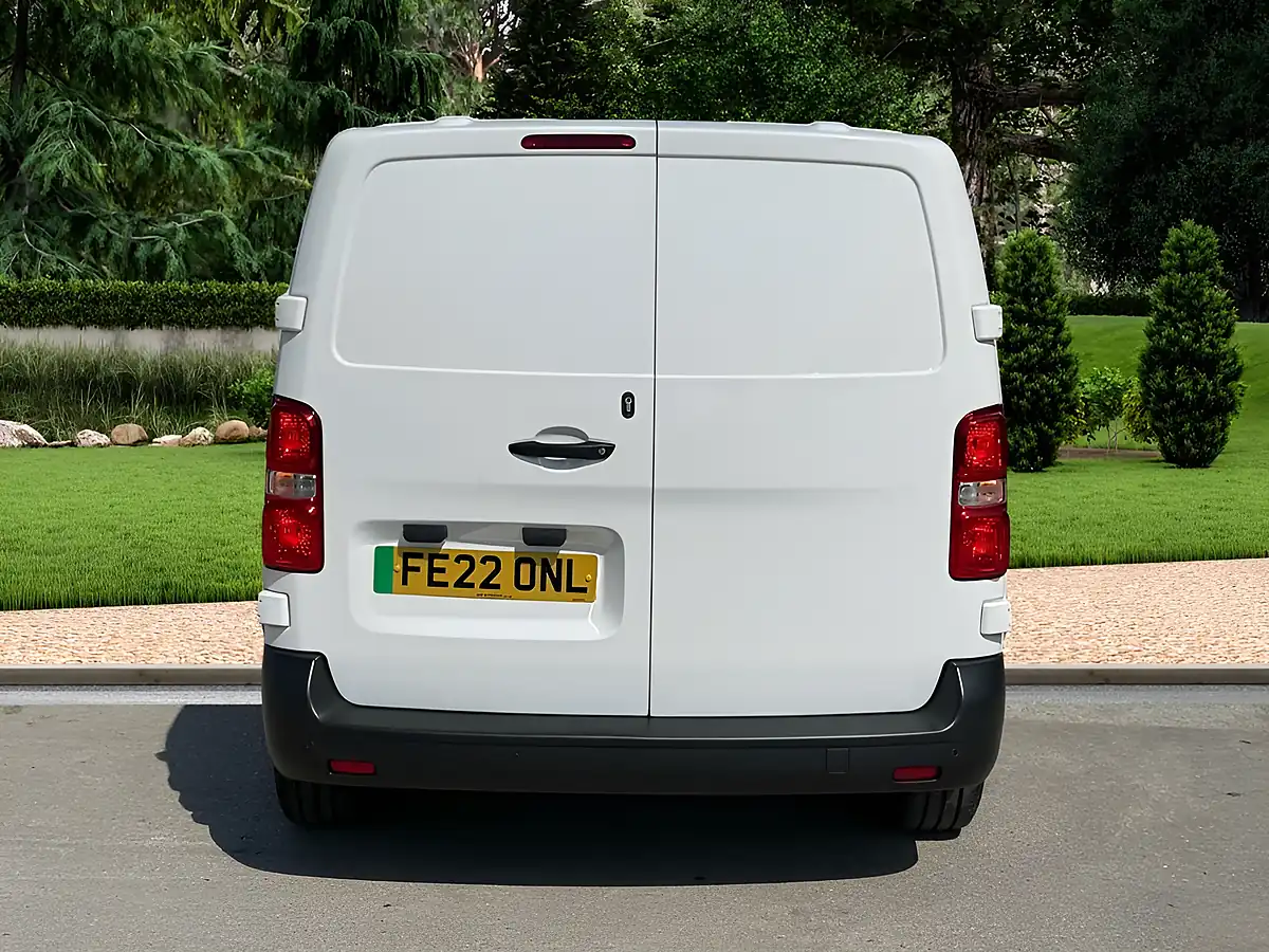 Used 2022 Vauxhall Vivaro Electric Dynamic White - Interior and Exterior details 10