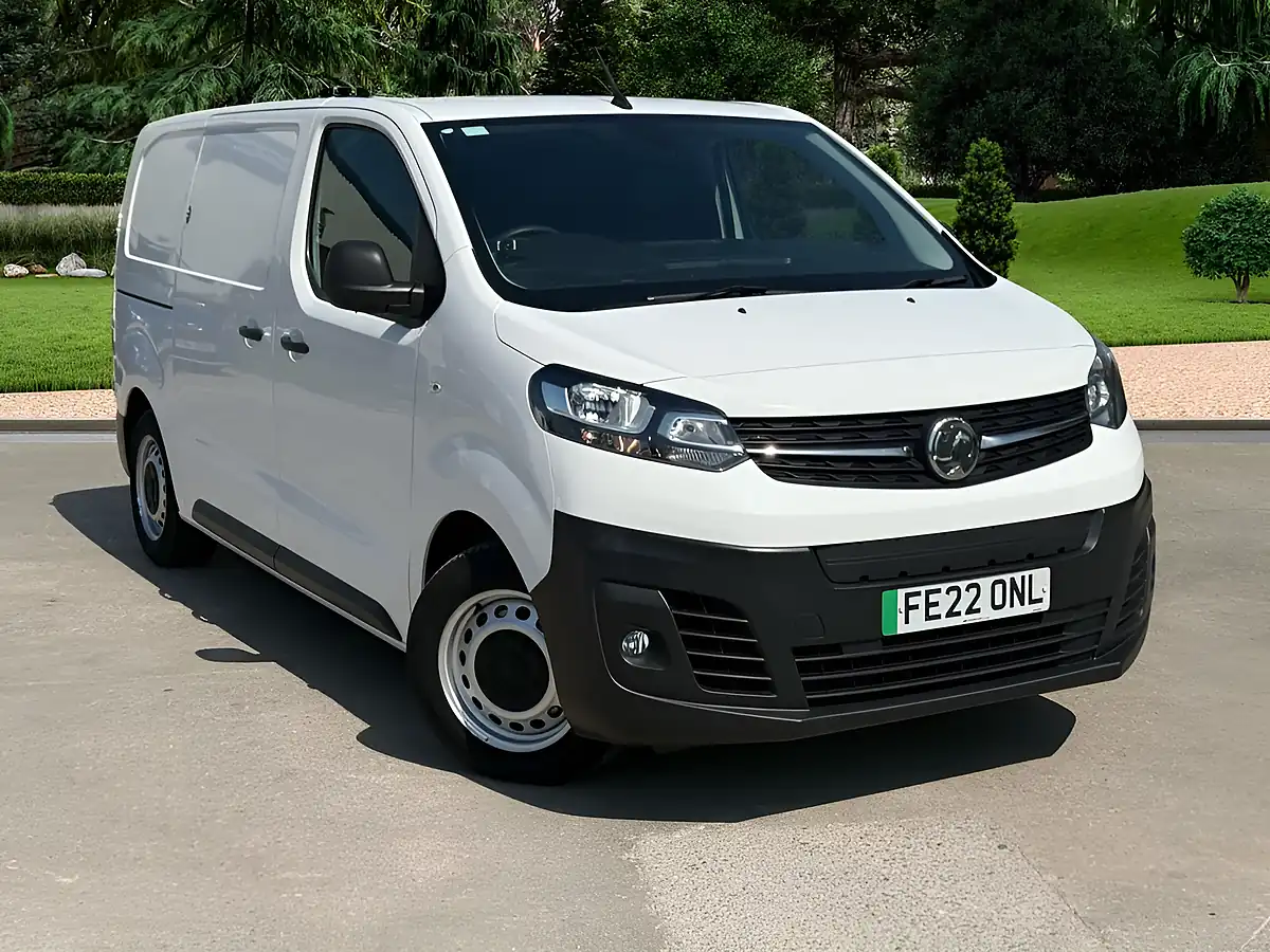 Used 2022 Vauxhall Vivaro Electric Dynamic White - Interior and Exterior details 3
