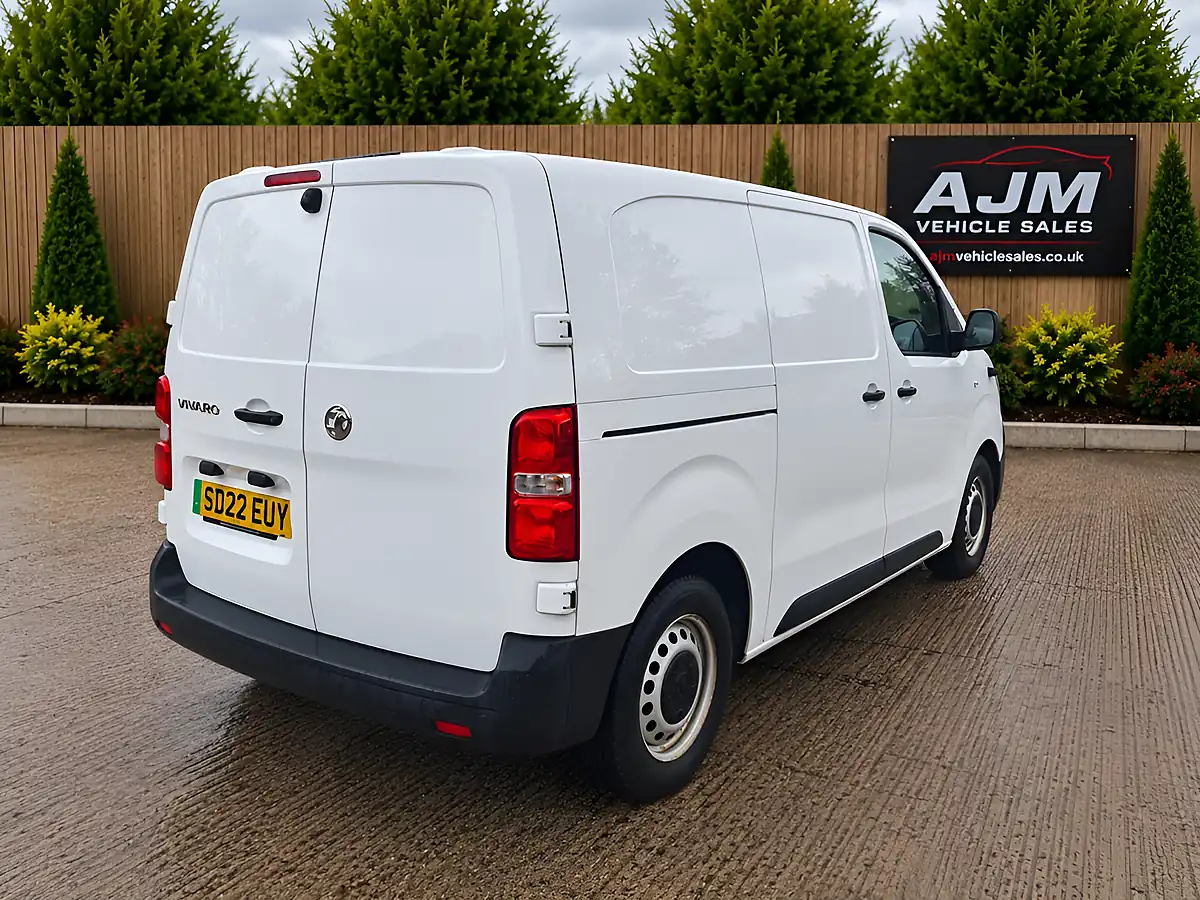 Used 2022 Vauxhall Vivaro L1H1 3100 Dynamic White - Interior and Exterior details 8