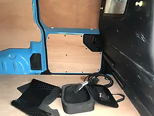 Used 2022 Vauxhall Vivaro L2H1 3100 Dynamic Blue - Interior and Exterior details 11