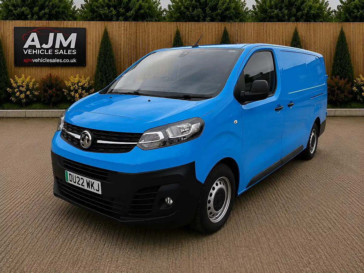 Used 2022 Vauxhall Vivaro L2H1 3100 Dynamic Blue - Interior and Exterior details 5