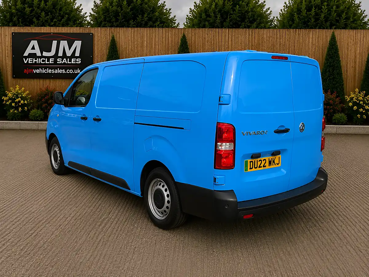 Used 2022 Vauxhall Vivaro L2H1 3100 Dynamic Blue - Interior and Exterior details 7