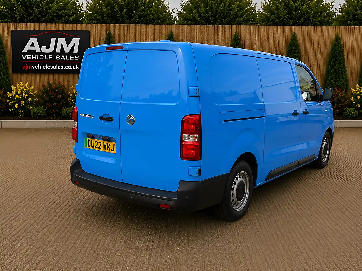 Used 2022 Vauxhall Vivaro L2H1 3100 Dynamic Blue - Interior and Exterior details 9