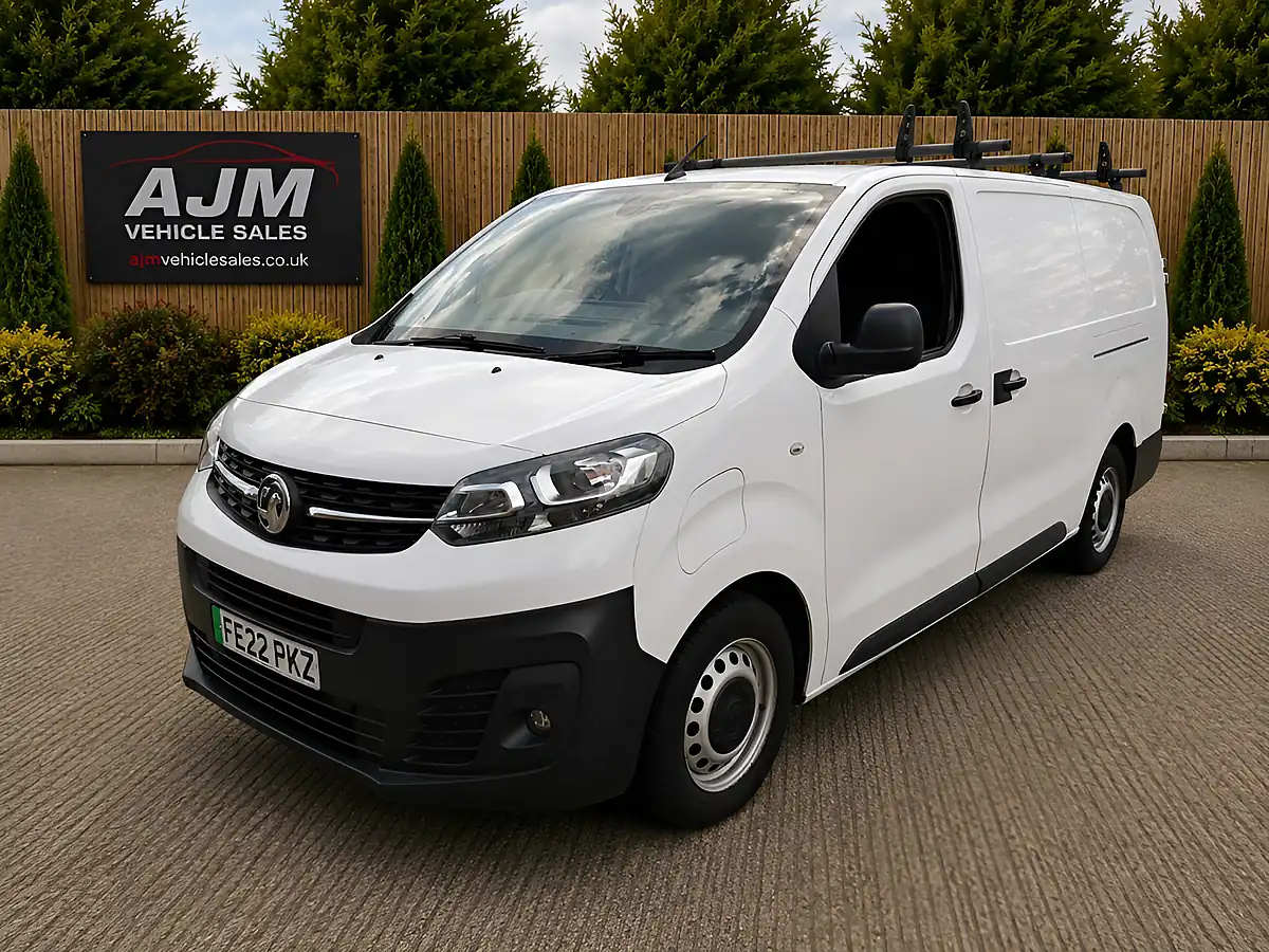 Used 2022 Vauxhall Vivaro L2H1 3100 Dynamic White - Interior and Exterior details 4