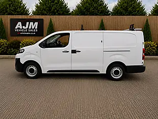 Used 2022 Vauxhall Vivaro L2H1 3100 Dynamic White - Interior and Exterior details 5